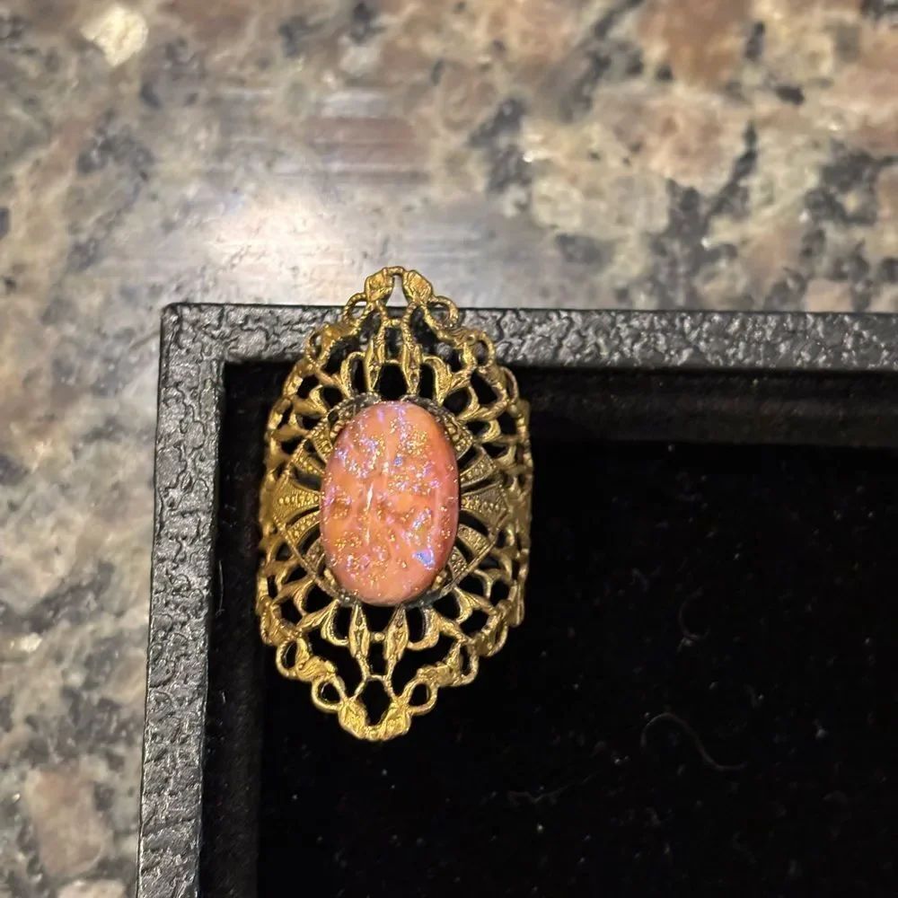 Vintage Art Deco Gold Filigree Ring with Dragons Beath Stone or Glass Opal Adj